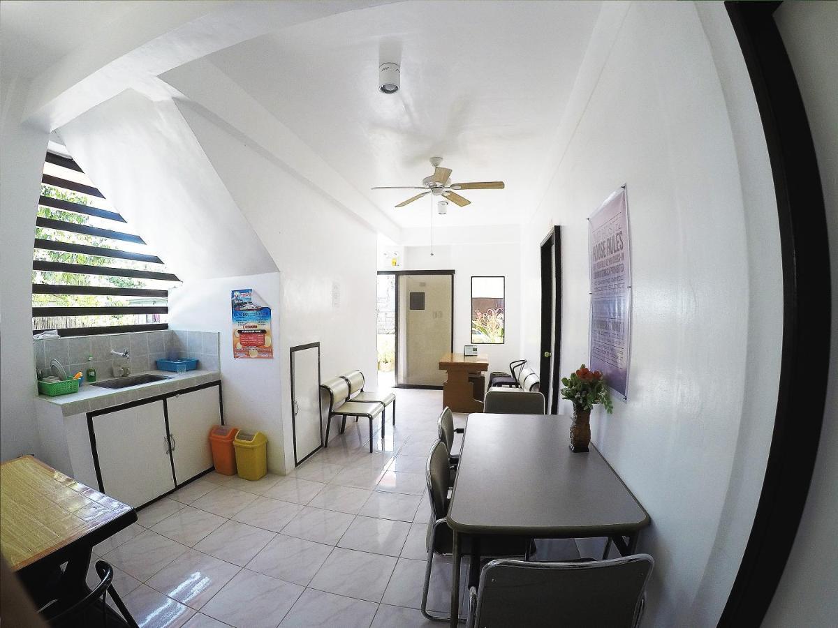 Jmp Hostel โกรอน ภายนอก รูปภาพ